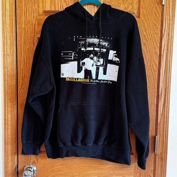 Brandy Melville Unisex Black Graphic Print Pullover Hoodie One Size - Picture 1 of 5